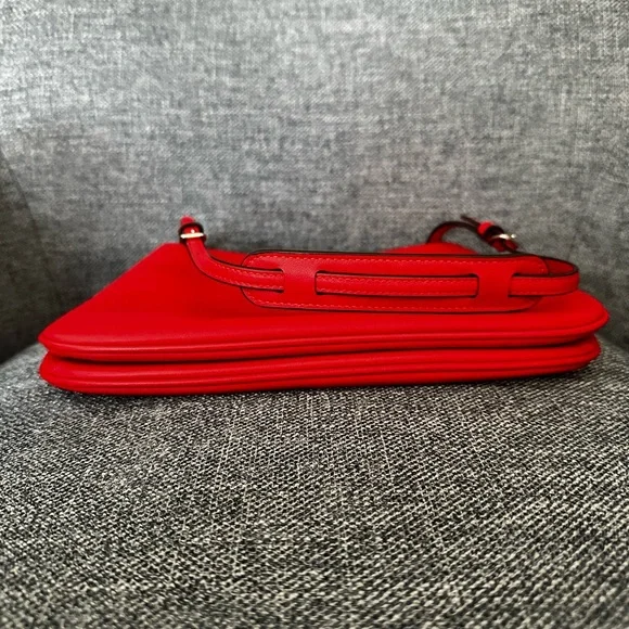 Coach Vibrant Red Shoulder Bag - Picture 3 of 9